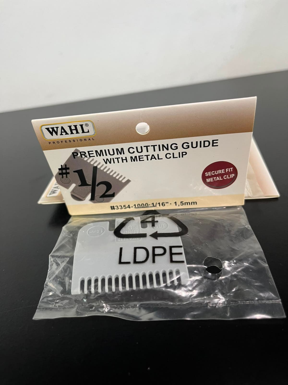 Peine Guía WAHL Premium Cutting Guide # 1/2 con Traba Metálica 1.5mm - vista 2